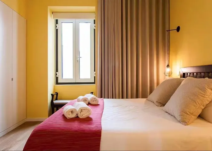 Apartamento Hostee - Sublime 2br On Restauradores Sq *