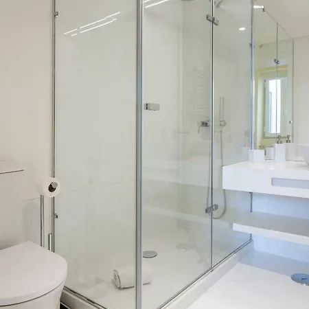 Apartment Joivy Sublime 2br On Restauradores Square Nearby Rossio Station Lisbon