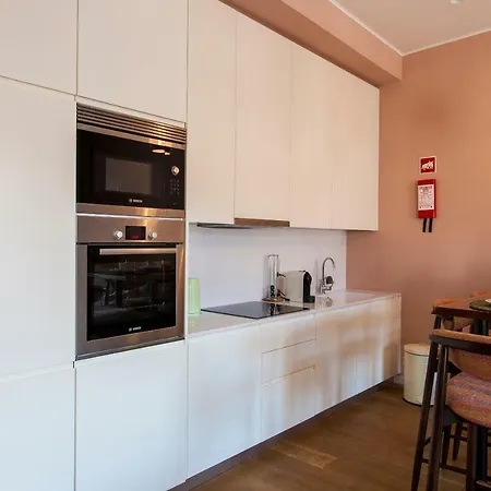 Joivy Sublime 2br On Restauradores Square Nearby Rossio Station